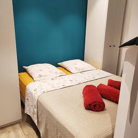 80 M2 Avec Jardin - 50m De La Tiki Apartman