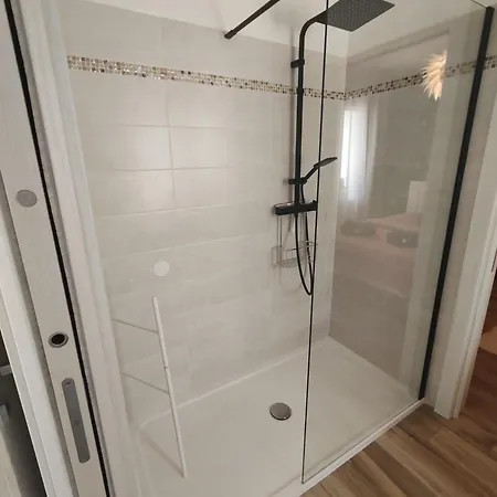 80 M2 Avec Jardin - 50m De La Tiki